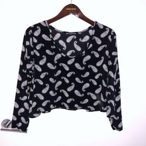 [Brandy Melville] CROP TOP (S)